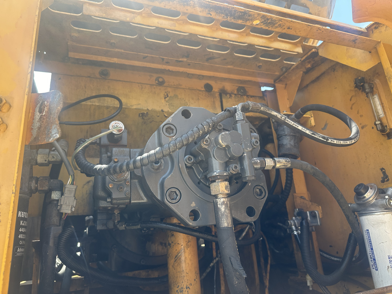 SANY SY365H - Excavadora de cadenas: foto 5 SANY SY365H - Excavadora de cadenas: foto 5