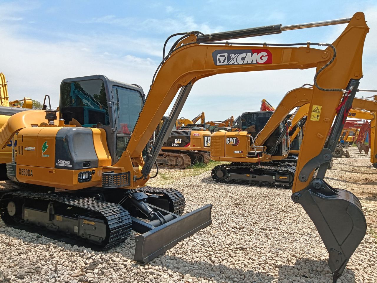 XCMG XE60DA - Excavadora de cadenas: foto 3 XCMG XE60DA - Excavadora de cadenas: foto 3