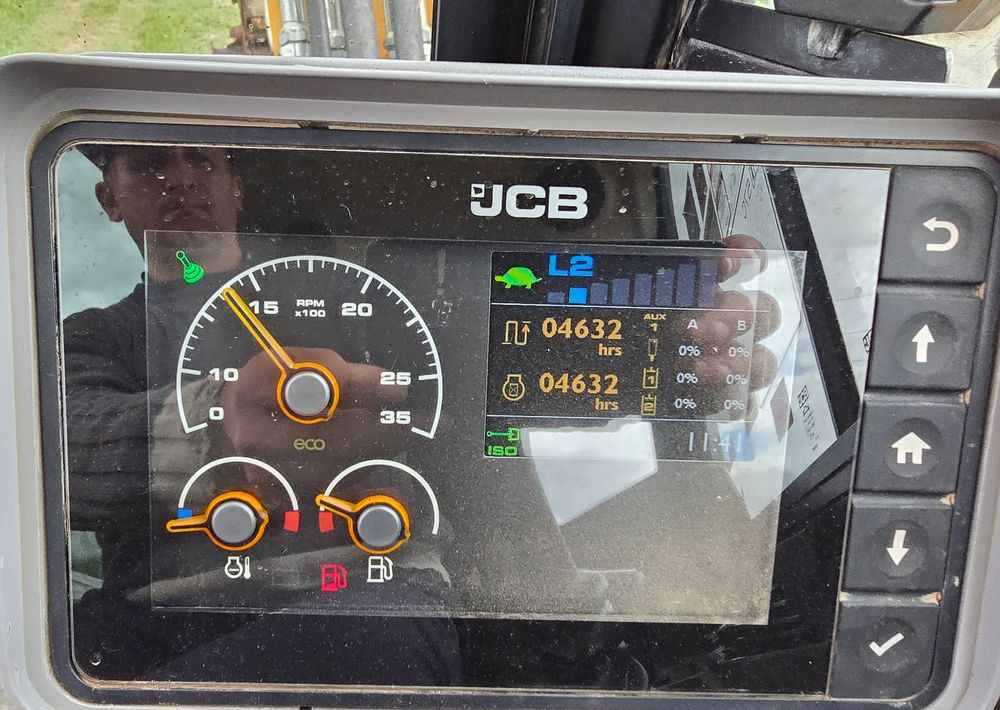 JCB - Excavadora de cadenas: foto 4 JCB - Excavadora de cadenas: foto 4