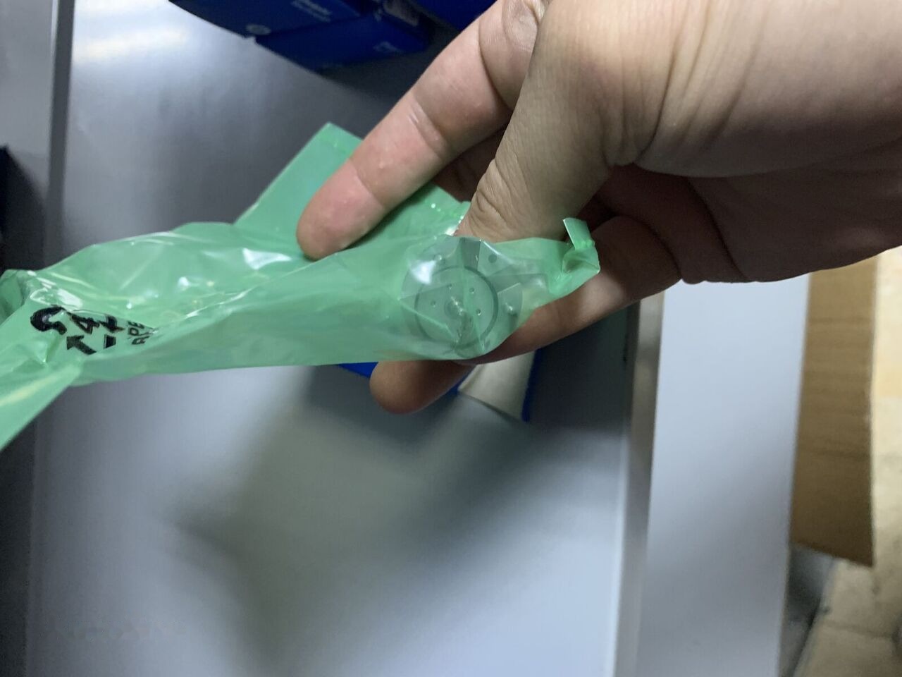 Valf Delphi 7206-0460 DAF 7206-0460 - Motor y piezas para Camión: foto 3 Valf Delphi 7206-0460 DAF 7206-0460 - Motor y piezas para Camión: foto 3