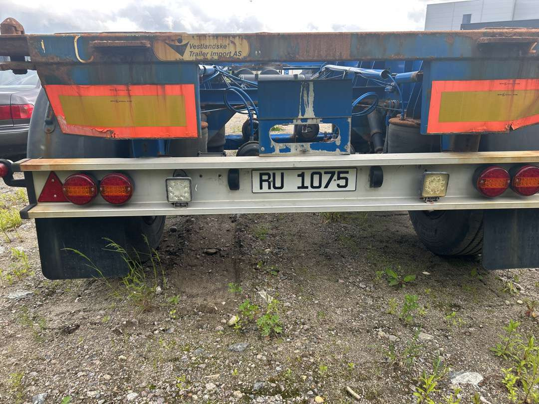 2004 Container-henger TURBO`HOET CONTAINERSEMITRAILER EU-godkjent - Portacontenedore/ Intercambiable semirremolque: foto 5 2004 Container-henger TURBO`HOET CONTAINERSEMITRAILER EU-godkjent - Portacontenedore/ Intercambiable semirremolque: foto 5