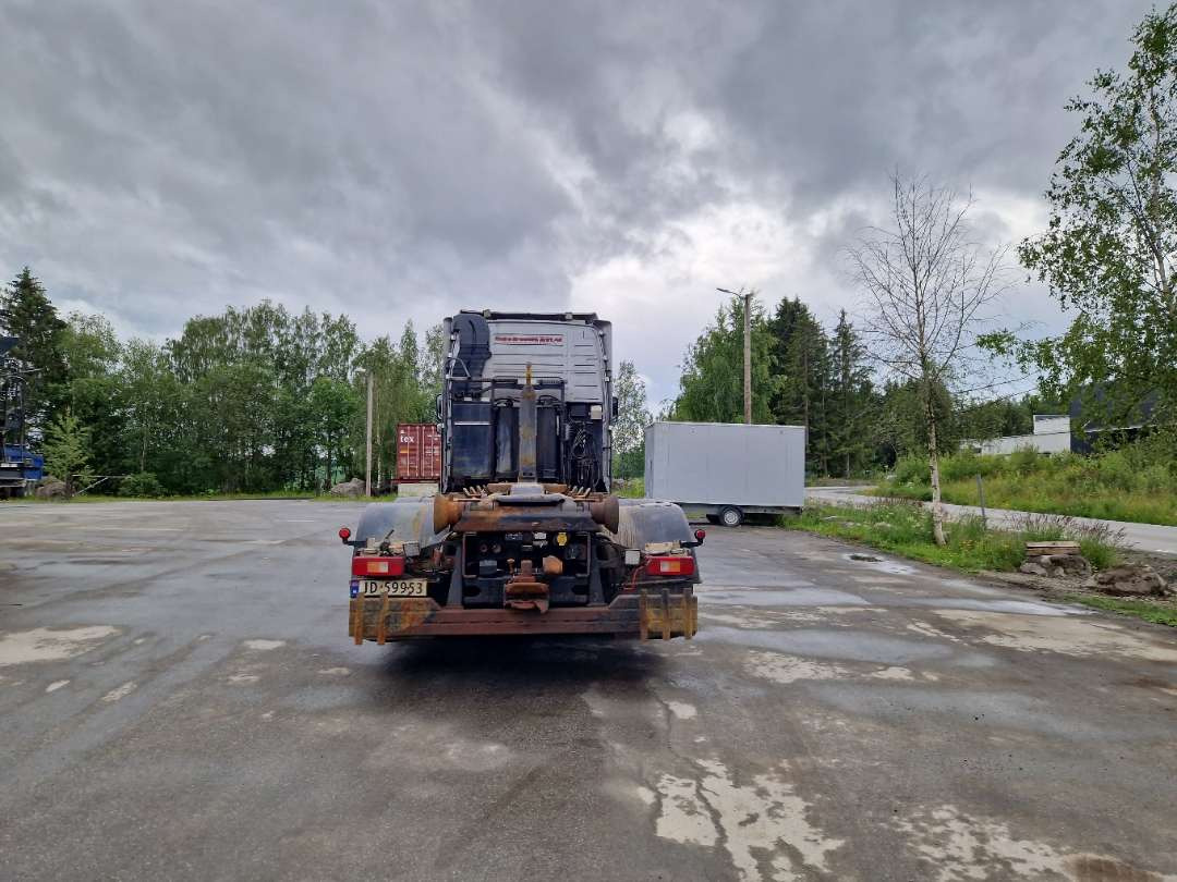 Volvo FH6X2-Krokbil med hydraulisk brøyteutstyr - Multibasculante camión: foto 4 Volvo FH6X2-Krokbil med hydraulisk brøyteutstyr - Multibasculante camión: foto 4