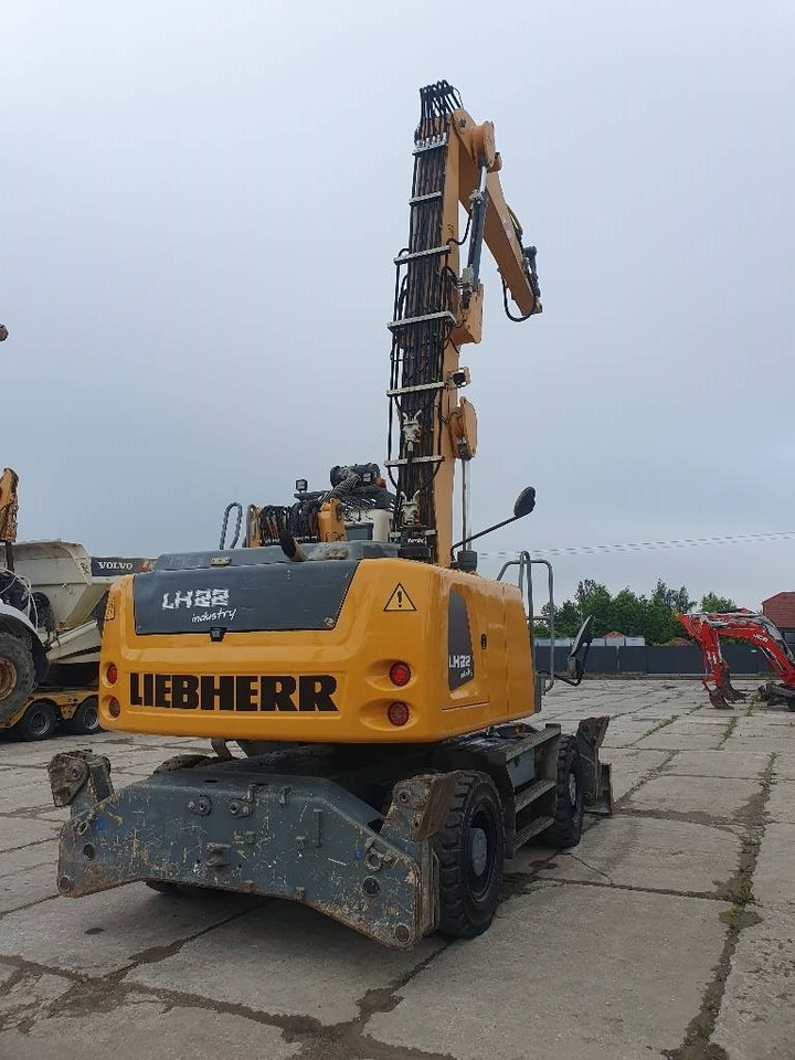 Liebherr LH 22 M - Manipulador de materiales: foto 4 Liebherr LH 22 M - Manipulador de materiales: foto 4