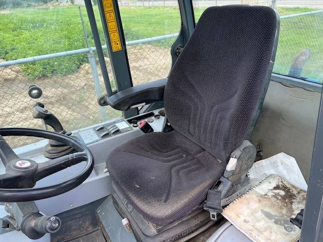 Cargadora de ruedas Kramer 750: foto 17