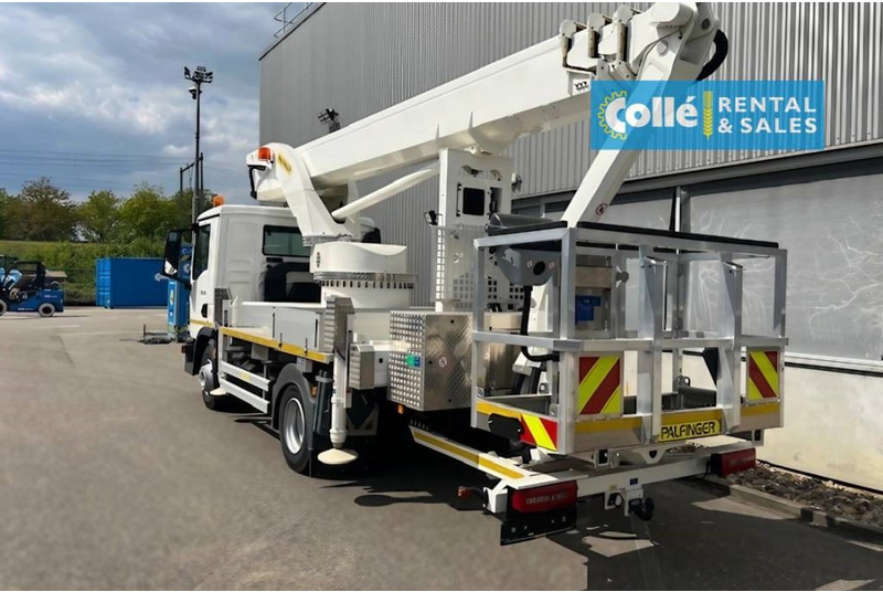 Palfinger P 300 KS | 2023 - Camión con plataforma elevadora: foto 4 Palfinger P 300 KS | 2023 - Camión con plataforma elevadora: foto 4