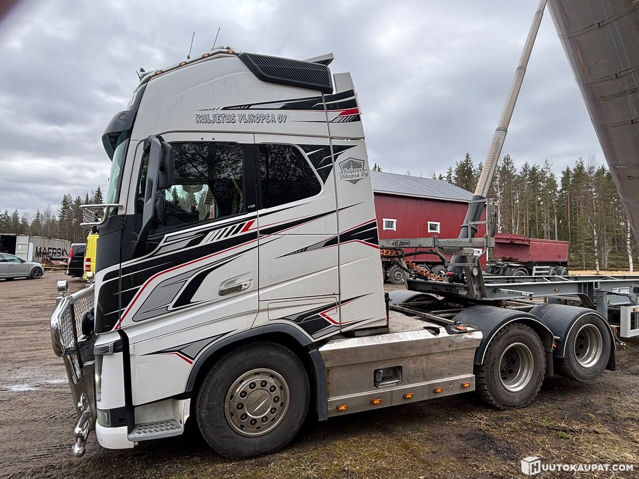 Volvo FH16 tractor unit with 3-stage tipping hydraulics, 2013, Raahe - Cabeza tractora, Volquete semirremolque: foto 2 Volvo FH16 tractor unit with 3-stage tipping hydraulics, 2013, Raahe - Cabeza tractora, Volquete semirremolque: foto 2