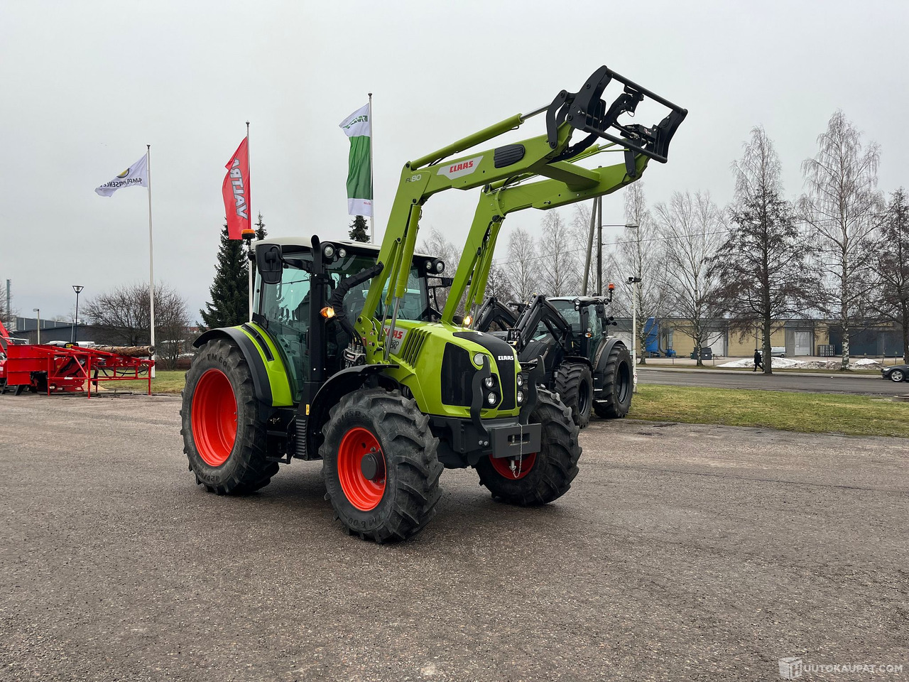 Claas Arion 420 traktori kuormaajalla, 2020, INTEXW, Salo - Tractor: foto 4 Claas Arion 420 traktori kuormaajalla, 2020, INTEXW, Salo - Tractor: foto 4