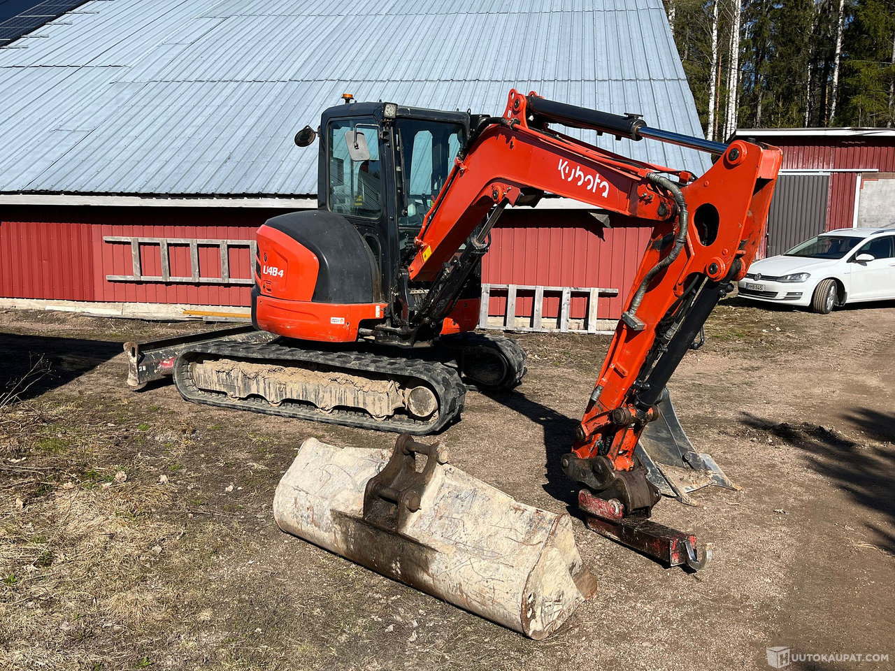 Kubota 48-4, kaivinkone kahdella kauhalla, 2015, Kouvola - Miniexcavadora: foto 2 Kubota 48-4, kaivinkone kahdella kauhalla, 2015, Kouvola - Miniexcavadora: foto 2