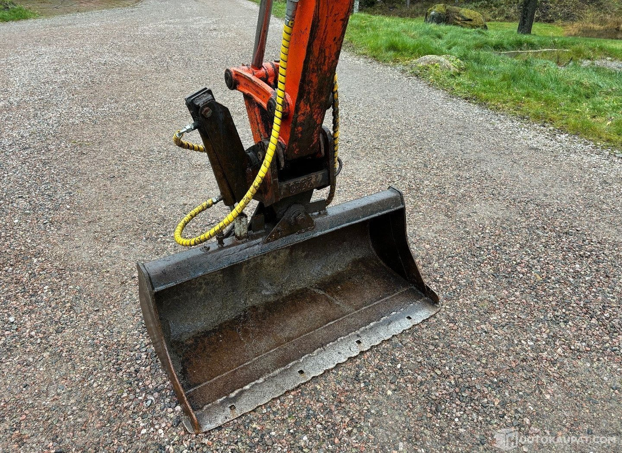 Miniexcavadora Kubota Kx91-2, 1998, Diesel, 6 390 h Kaivinkone, Askola: foto 8 Miniexcavadora Kubota Kx91-2, 1998, Diesel, 6 390 h Kaivinkone, Askola: foto 8