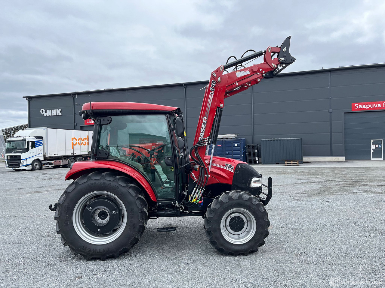 Case IH Farmall 75A kuormaajalla, 2025, rekisteröitävissä, Nähtävillä Okrassa, Hämeenlinna - Maquinaria agrícola: foto 5 Case IH Farmall 75A kuormaajalla, 2025, rekisteröitävissä, Nähtävillä Okrassa, Hämeenlinna - Maquinaria agrícola: foto 5
