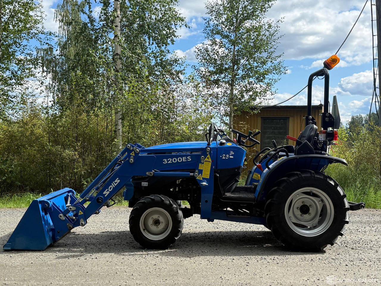 Solis 26 6+2, 2022 Suomen suosituin pientraktori etukuormaajalla!, Jyväskylä - Maquinaria agrícola: foto 3 Solis 26 6+2, 2022 Suomen suosituin pientraktori etukuormaajalla!, Jyväskylä - Maquinaria agrícola: foto 3