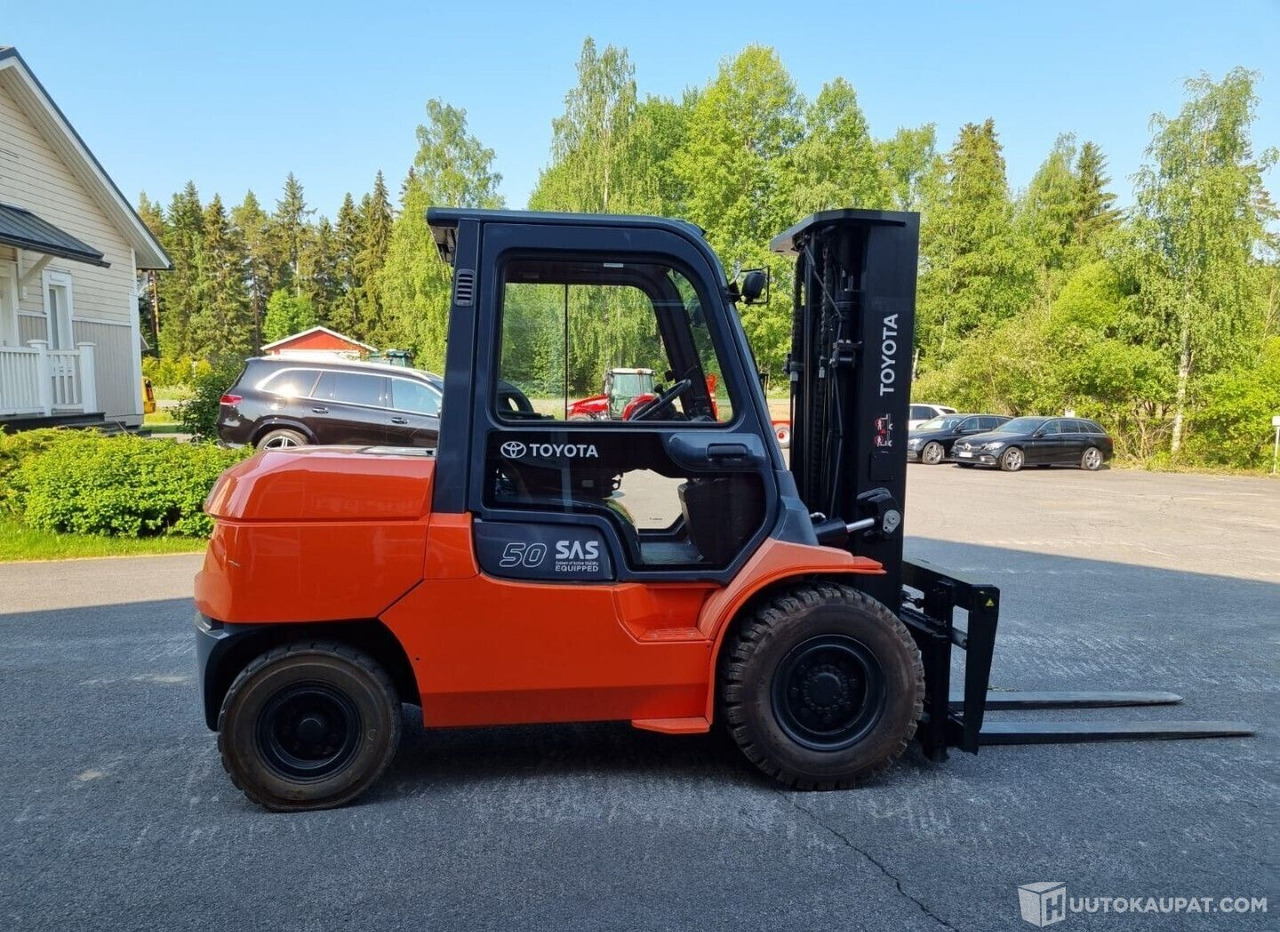 Toyota 42-7 FD 45, 2011, Diesel, 3 800 h, Seinäjoki - Maquinaria de construcción: foto 5 Toyota 42-7 FD 45, 2011, Diesel, 3 800 h, Seinäjoki - Maquinaria de construcción: foto 5