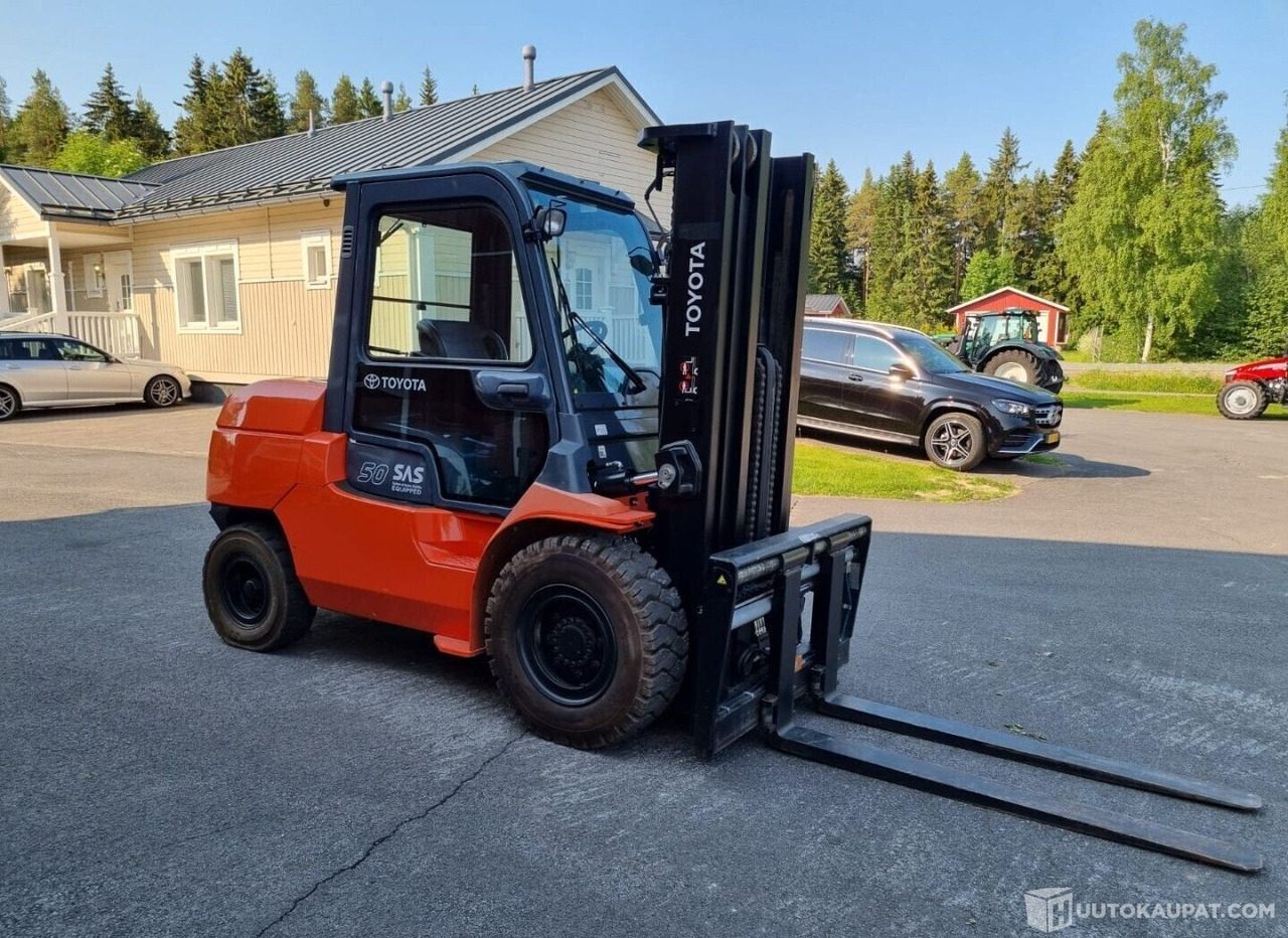 Toyota 42-7 FD 45, 2011, Diesel, 3 800 h, Seinäjoki - Maquinaria de construcción: foto 4 Toyota 42-7 FD 45, 2011, Diesel, 3 800 h, Seinäjoki - Maquinaria de construcción: foto 4