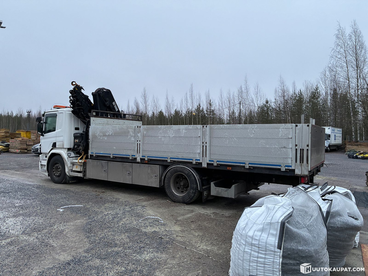 Camión caja abierta, Camión grúa Scania P320, 2016 truck + Hiab crane, Tampere: foto 6