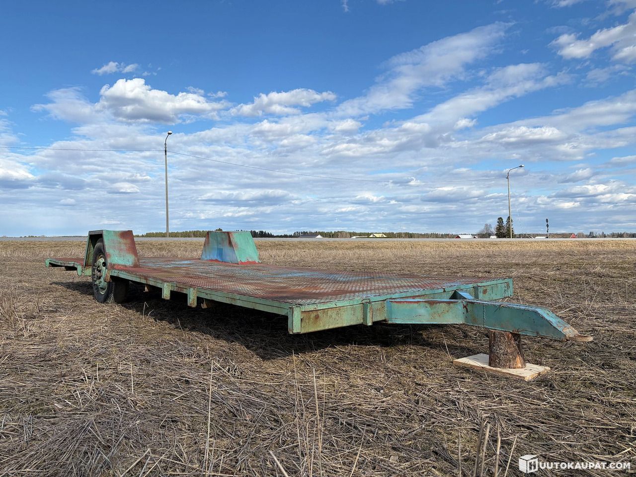Brand flatbed trailer, Ilmajoki - Remolque plataforma agrícola: foto 1 Brand flatbed trailer, Ilmajoki - Remolque plataforma agrícola: foto 1