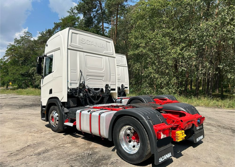 Scania R450 NAUKA JAZDY RETARDER STANDARD 7300kg / DOBRA POD WYWROTKĘ / KLIMA POSTOJOWA z Niemiec HYDRAULIKA - Cabeza tractora: foto 3 Scania R450 NAUKA JAZDY RETARDER STANDARD 7300kg / DOBRA POD WYWROTKĘ / KLIMA POSTOJOWA z Niemiec HYDRAULIKA - Cabeza tractora: foto 3
