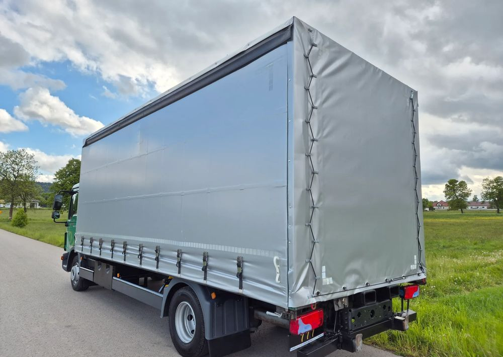 MAN TGL 12.250 6.2m AUTOMAT KLIMA z Niemiec ESP nowe opony EURO 6 / 4.75 rozstaw / zawiesie na wózek widłowy / TOP STAN / okazja nauka jazdy MOŻLIWOŚĆ DOSTOSOWANIA 12t - Camión lona: foto 5 MAN TGL 12.250 6.2m AUTOMAT KLIMA z Niemiec ESP nowe opony EURO 6 / 4.75 rozstaw / zawiesie na wózek widłowy / TOP STAN / okazja nauka jazdy MOŻLIWOŚĆ DOSTOSOWANIA 12t - Camión lona: foto 5