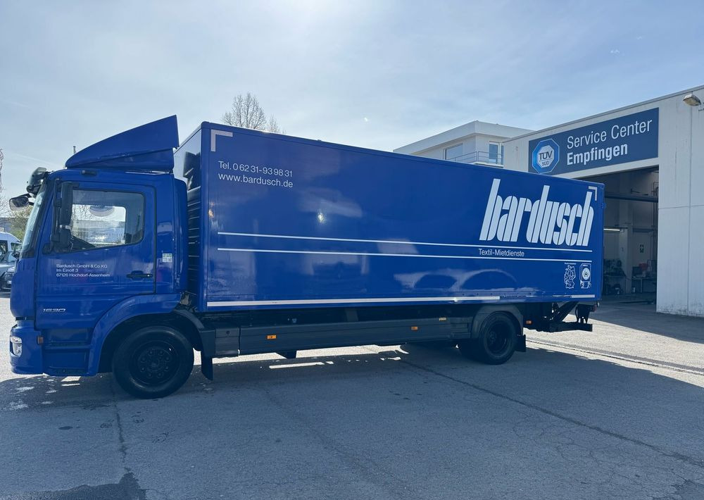 Mercedes-Benz Atego 1530 UNIKAT 289k km !! Z Niemiec TOP jak nowy ! Przód i tył na poduszkach 15t DMC / zaczep / 7.45m 18 palet TOP STAN - Camión caja cerrada: foto 4 Mercedes-Benz Atego 1530 UNIKAT 289k km !! Z Niemiec TOP jak nowy ! Przód i tył na poduszkach 15t DMC / zaczep / 7.45m 18 palet TOP STAN - Camión caja cerrada: foto 4