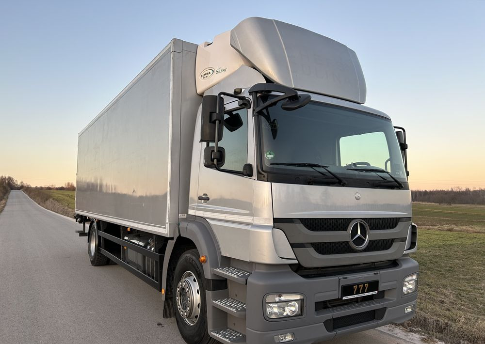 Mercedes-Benz Axor 1824 237000km !! TOP 8m 20 palet / z Niemiec / Euro 5 ! / agregat Carrier Supra 950 - Frigorífico camión: foto 3 Mercedes-Benz Axor 1824 237000km !! TOP 8m 20 palet / z Niemiec / Euro 5 ! / agregat Carrier Supra 950 - Frigorífico camión: foto 3