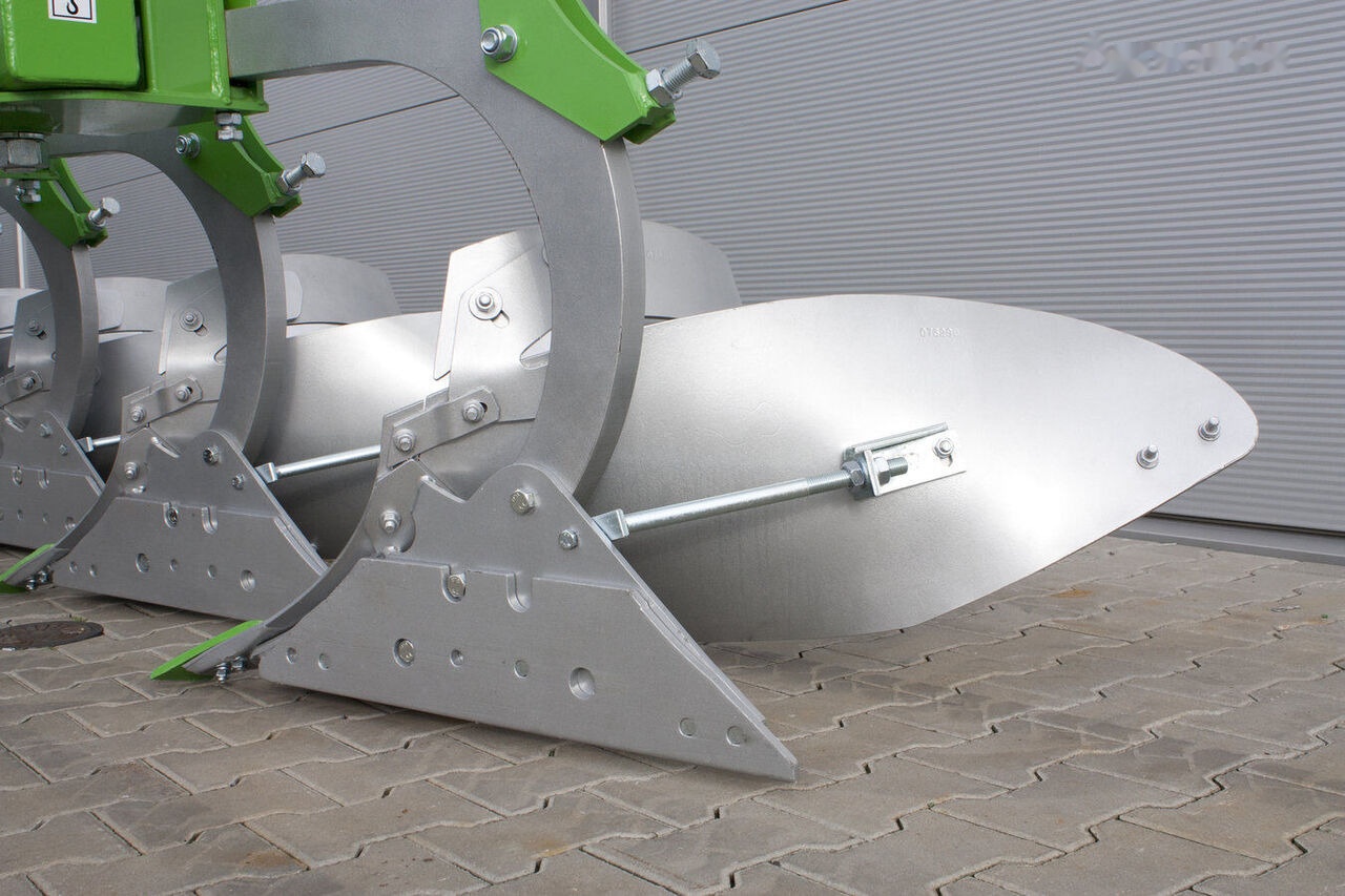 Arado nuevo Bomet U068/3 4+1/5 korpus:30-50cm, 1,50 – 2,50m jednobelkowy Libra: foto 6
