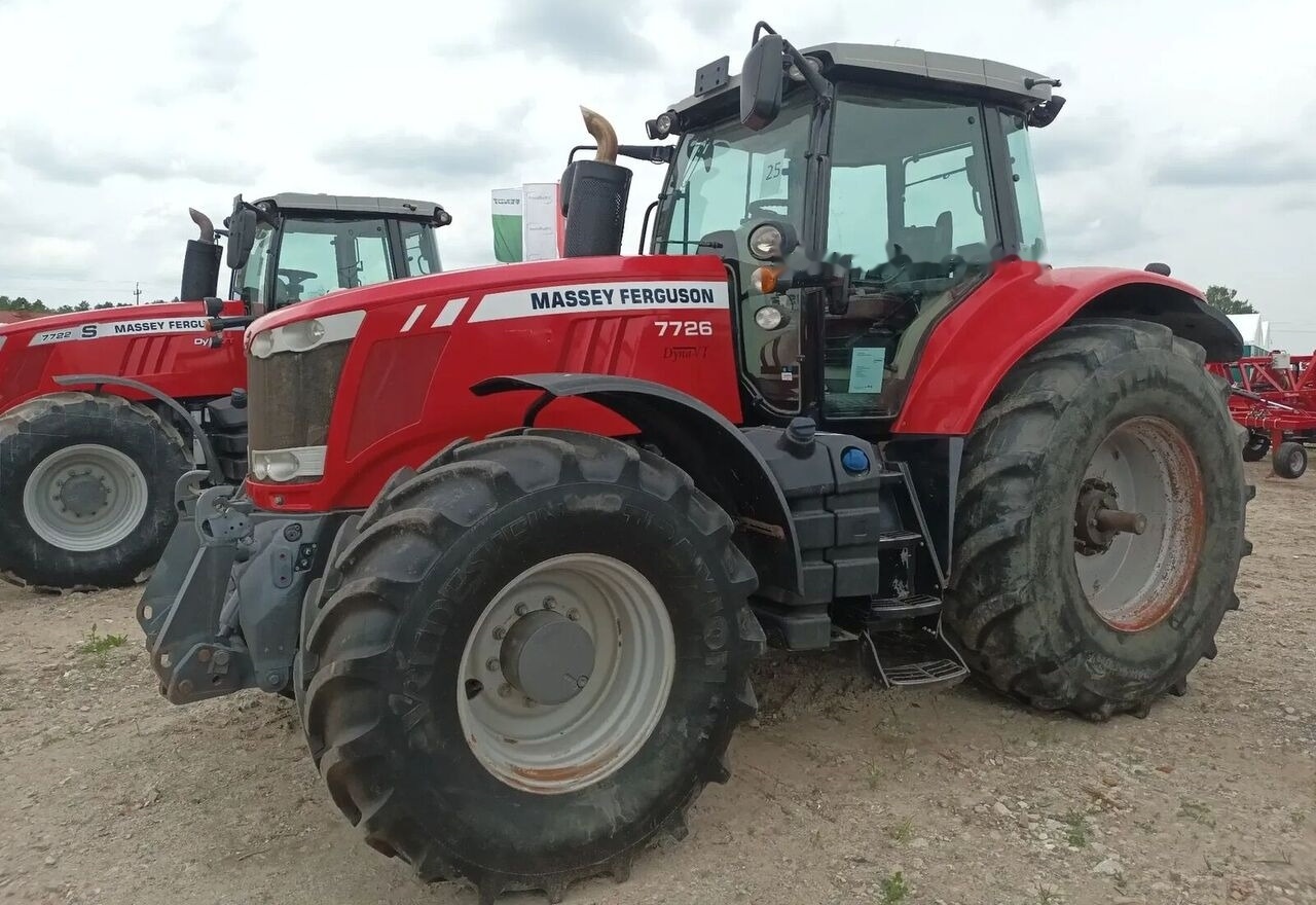 Massey Ferguson 7726 Dyna VT - Tractor: foto 3 Massey Ferguson 7726 Dyna VT - Tractor: foto 3