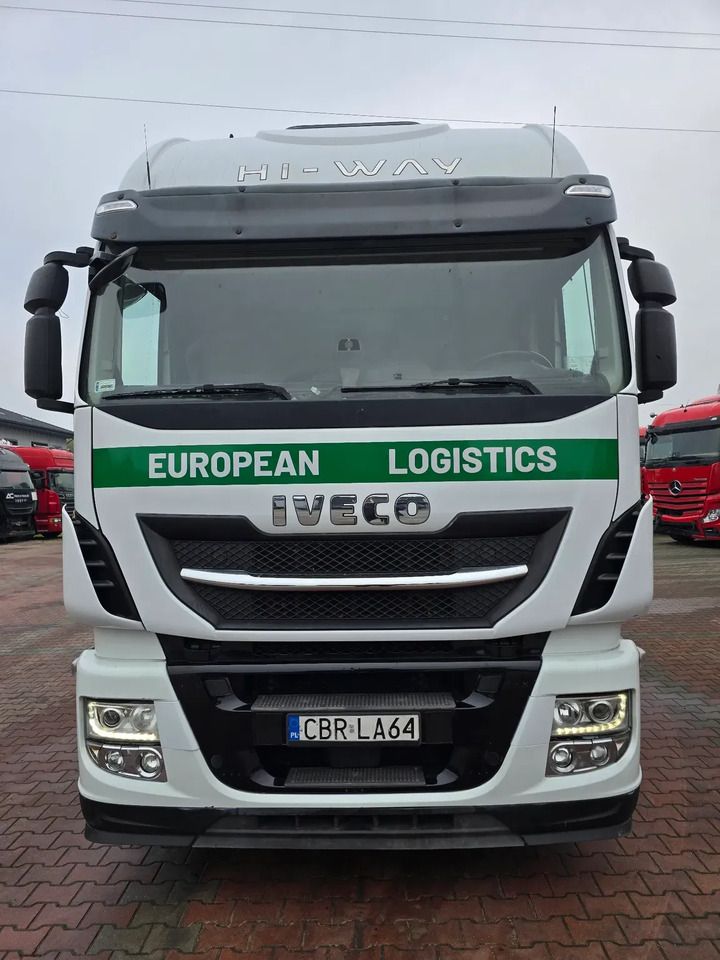 IVECO STRALIS XPI 460 KM STANDARD - Cabeza tractora: foto 3 IVECO STRALIS XPI 460 KM STANDARD - Cabeza tractora: foto 3