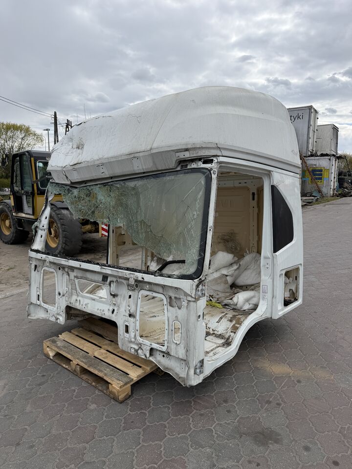 Kabina Sypialna Szeroka Iveco S-Way - Cabina: foto 1 Kabina Sypialna Szeroka Iveco S-Way - Cabina: foto 1