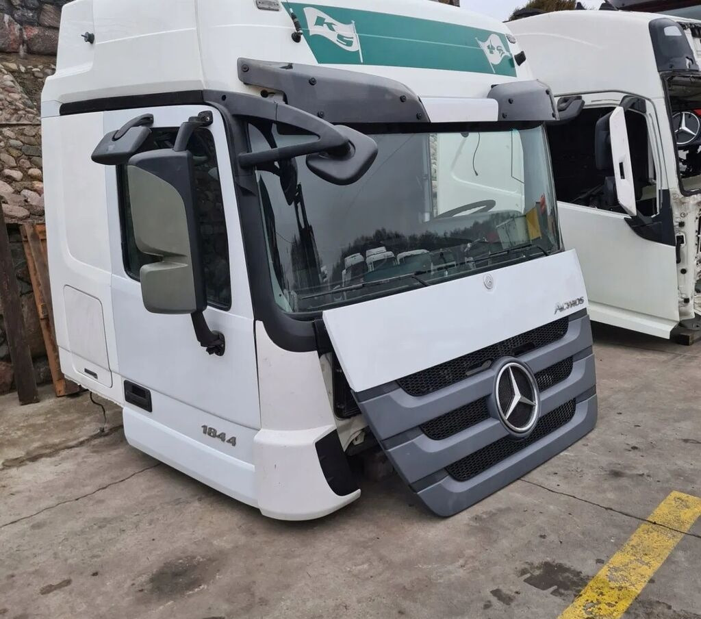 Mercedes-Benz ACTROS MP 3 MEGA SPACE - Cabina para Camión: foto 1 Mercedes-Benz ACTROS MP 3 MEGA SPACE - Cabina para Camión: foto 1