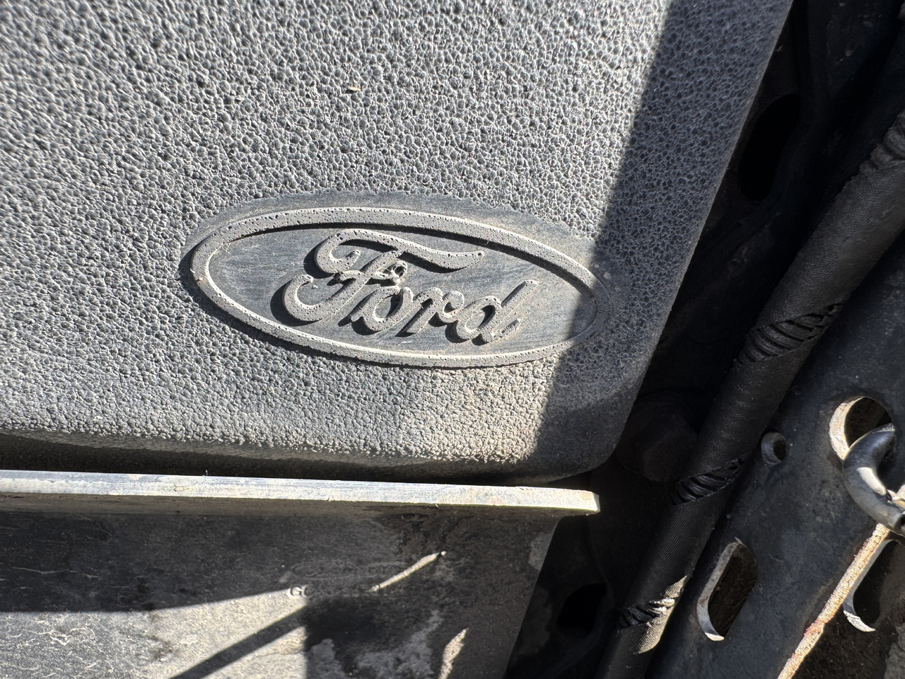 Ford F-Max Cargo - Depósito de AdBlue: foto 2 Ford F-Max Cargo - Depósito de AdBlue: foto 2