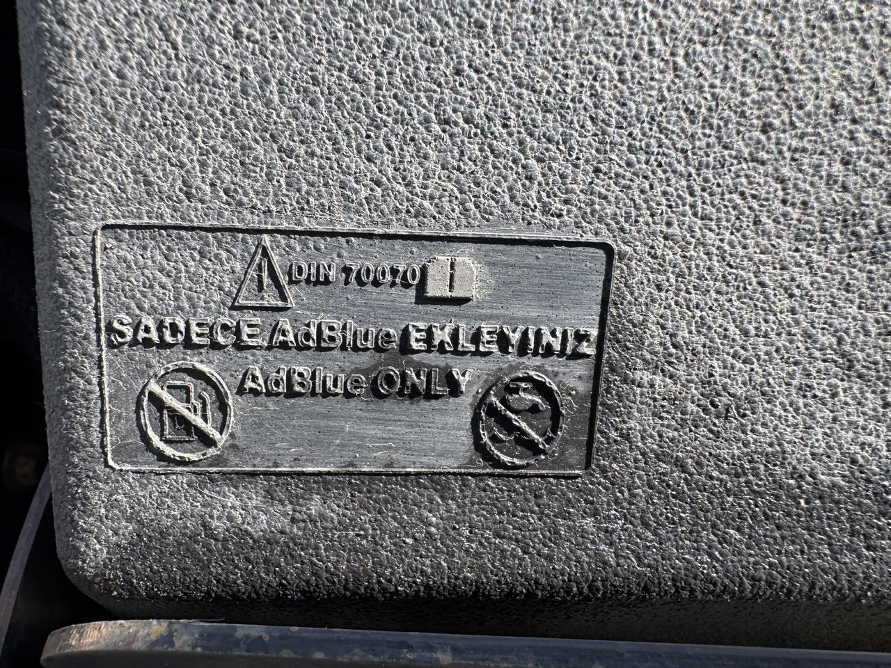 Ford F-Max Cargo - Depósito de AdBlue: foto 3 Ford F-Max Cargo - Depósito de AdBlue: foto 3