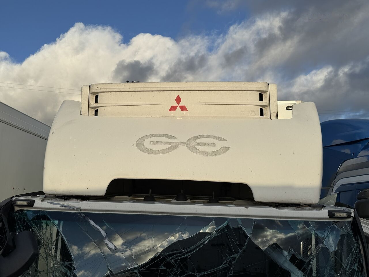 Mercedes-Benz Actros Antos Axor - Aerodinámica/ Spoiler para Camión: foto 2 Mercedes-Benz Actros Antos Axor - Aerodinámica/ Spoiler para Camión: foto 2