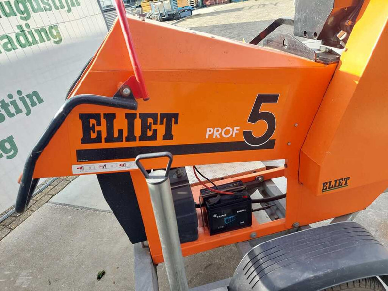 Trituradora de madera Eliet Prof 5 trailer: foto 10