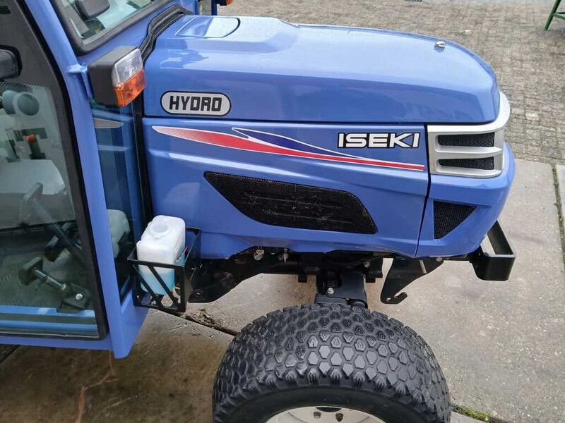 Iseki TM 3267 - Tractor viñedo/ Frutero: foto 5 Iseki TM 3267 - Tractor viñedo/ Frutero: foto 5