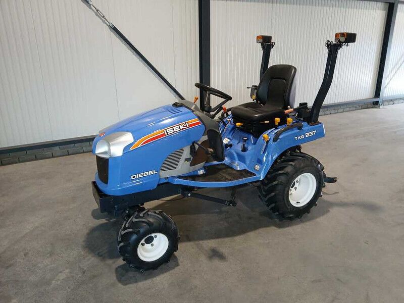 Iseki TXG 237 - Tractor viñedo/ Frutero: foto 1 Iseki TXG 237 - Tractor viñedo/ Frutero: foto 1