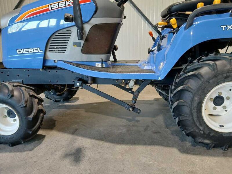 Iseki TXG 237 - Tractor viñedo/ Frutero: foto 5 Iseki TXG 237 - Tractor viñedo/ Frutero: foto 5