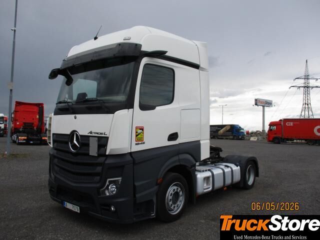 Mercedes-Benz Actros 1845 LS LS nRL - Cabeza tractora: foto 1 Mercedes-Benz Actros 1845 LS LS nRL - Cabeza tractora: foto 1