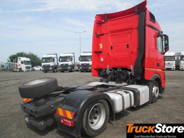 Mercedes-Benz Actros 1845 LS nRL - Cabeza tractora: foto 3 Mercedes-Benz Actros 1845 LS nRL - Cabeza tractora: foto 3