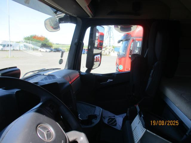 Leasing financiero de Mercedes-Benz Actros 1845 LS nRL leasing Mercedes-Benz Actros 1845 LS nRL: foto 6 Leasing financiero de Mercedes-Benz Actros 1845 LS nRL leasing Mercedes-Benz Actros 1845 LS nRL: foto 6