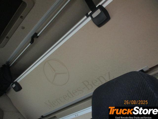 Leasing financiero de Mercedes-Benz Actros 1845 LS nRL leasing Mercedes-Benz Actros 1845 LS nRL: foto 6 Leasing financiero de Mercedes-Benz Actros 1845 LS nRL leasing Mercedes-Benz Actros 1845 LS nRL: foto 6