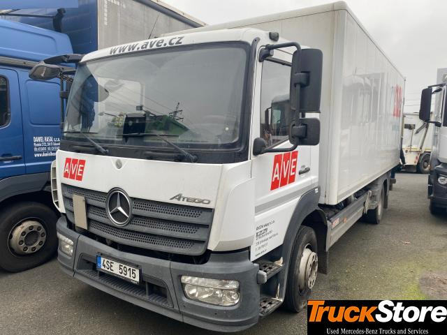 Mercedes-Benz Atego 1221 - Camión caja cerrada: foto 1 Mercedes-Benz Atego 1221 - Camión caja cerrada: foto 1