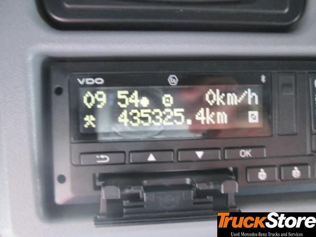 Mercedes-Benz Atego 823 L - Camión lona: foto 2 Mercedes-Benz Atego 823 L - Camión lona: foto 2