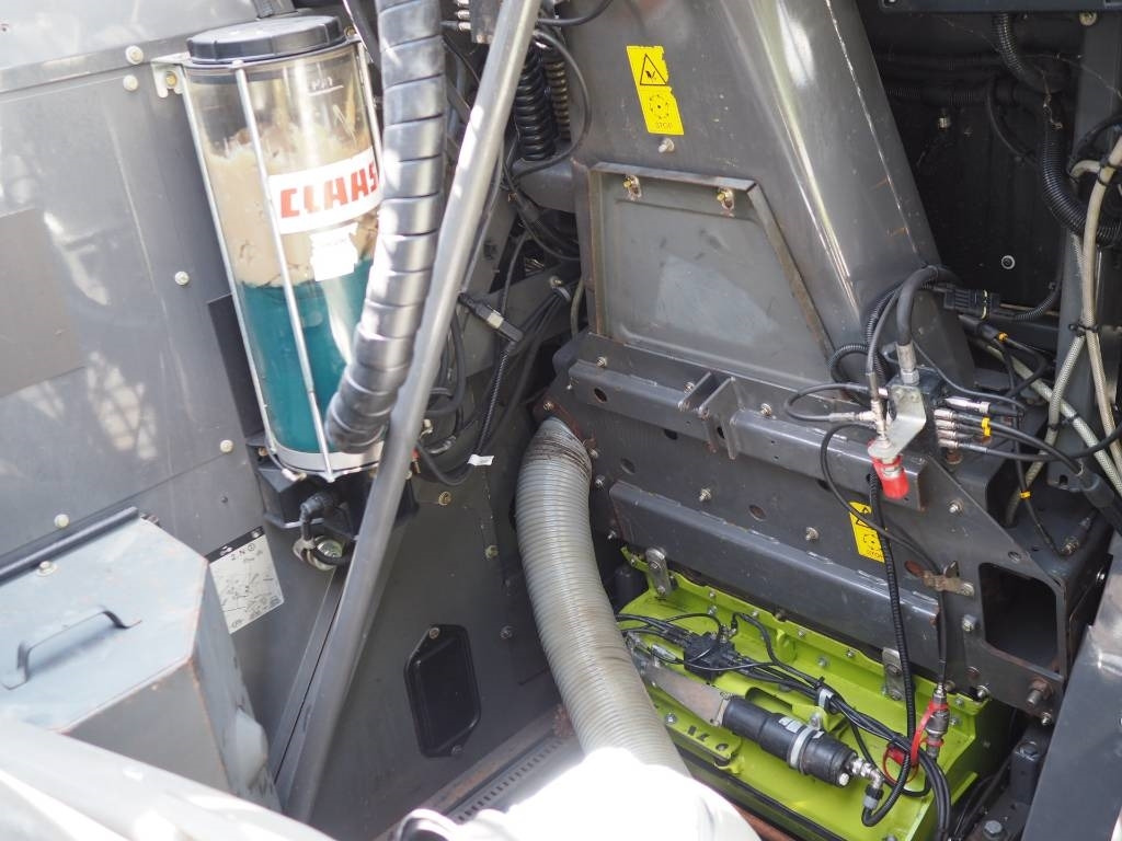 Cosechadora de forraje Claas Jaguar 950 4x4 + Orbis 750: foto 12 Cosechadora de forraje Claas Jaguar 950 4x4 + Orbis 750: foto 12