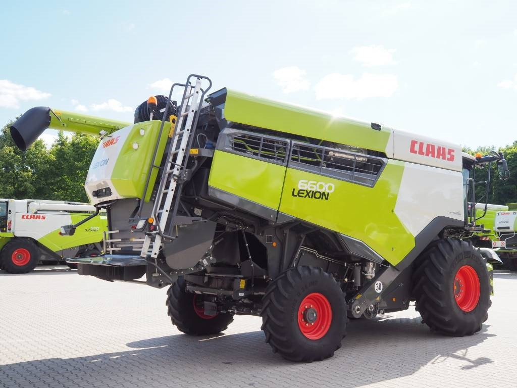 Claas Lexion 6600 + V680 - Cosechadora de granos: foto 3 Claas Lexion 6600 + V680 - Cosechadora de granos: foto 3