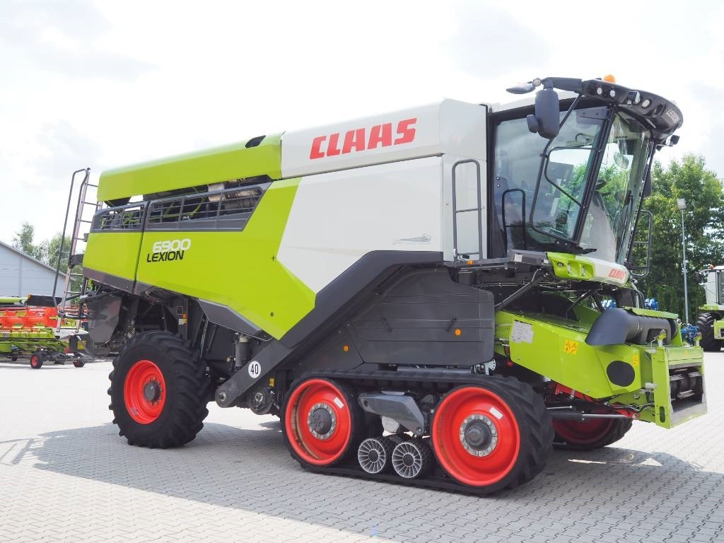 Claas Lexion 6900TT + V770 - Cosechadora de granos: foto 4 Claas Lexion 6900TT + V770 - Cosechadora de granos: foto 4