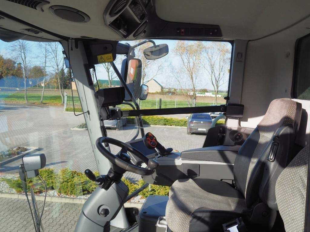 Claas Lexion 770TT 4x4 + V1200  - Cosechadora de granos: foto 5 Claas Lexion 770TT 4x4 + V1200  - Cosechadora de granos: foto 5