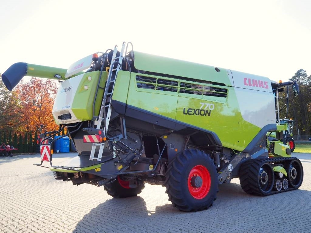 Claas Lexion 770TT 4x4 + V1200  - Cosechadora de granos: foto 3 Claas Lexion 770TT 4x4 + V1200  - Cosechadora de granos: foto 3