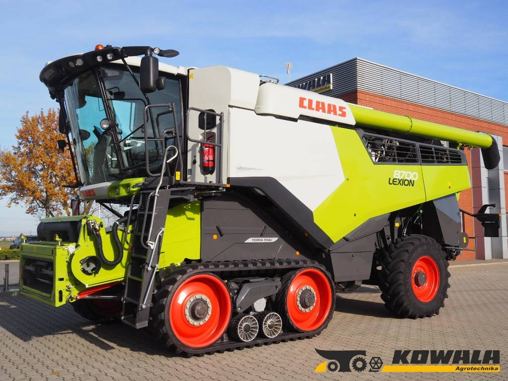 Claas Lexion 8700TT + V1080 2-stage threshing drum drive  - Cosechadora de granos: foto 1 Claas Lexion 8700TT + V1080 2-stage threshing drum drive  - Cosechadora de granos: foto 1