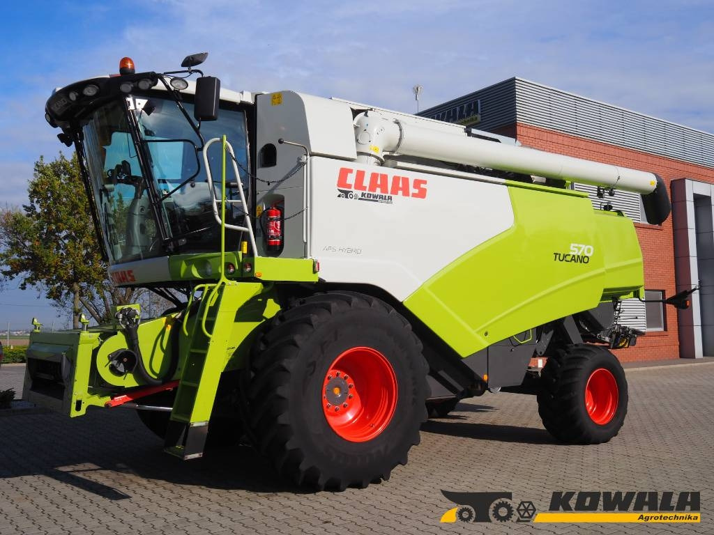Claas Tucano 570 GPS + V770  - Cosechadora de granos: foto 1 Claas Tucano 570 GPS + V770  - Cosechadora de granos: foto 1