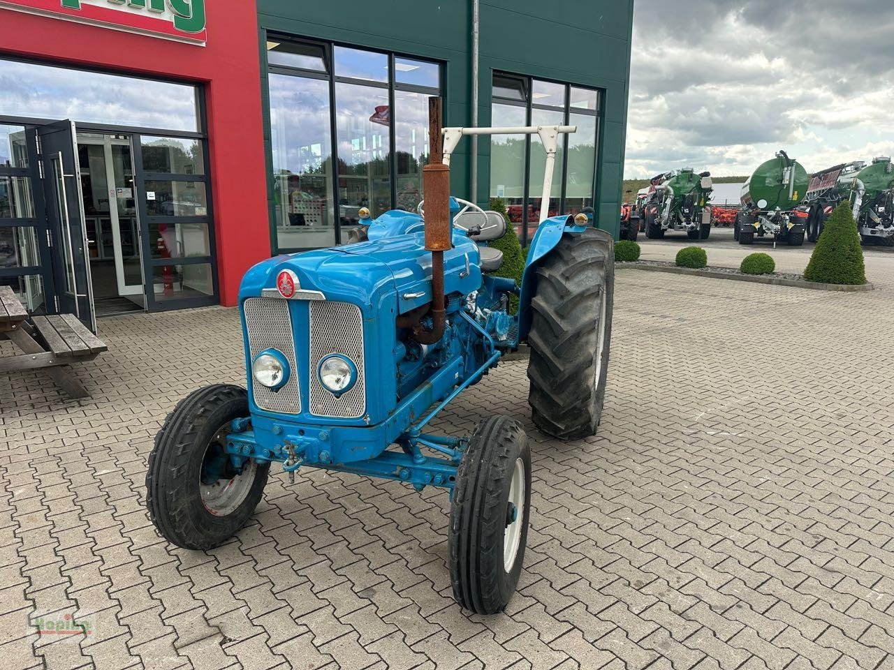 Ford Super Major - Tractor: foto 2 Ford Super Major - Tractor: foto 2