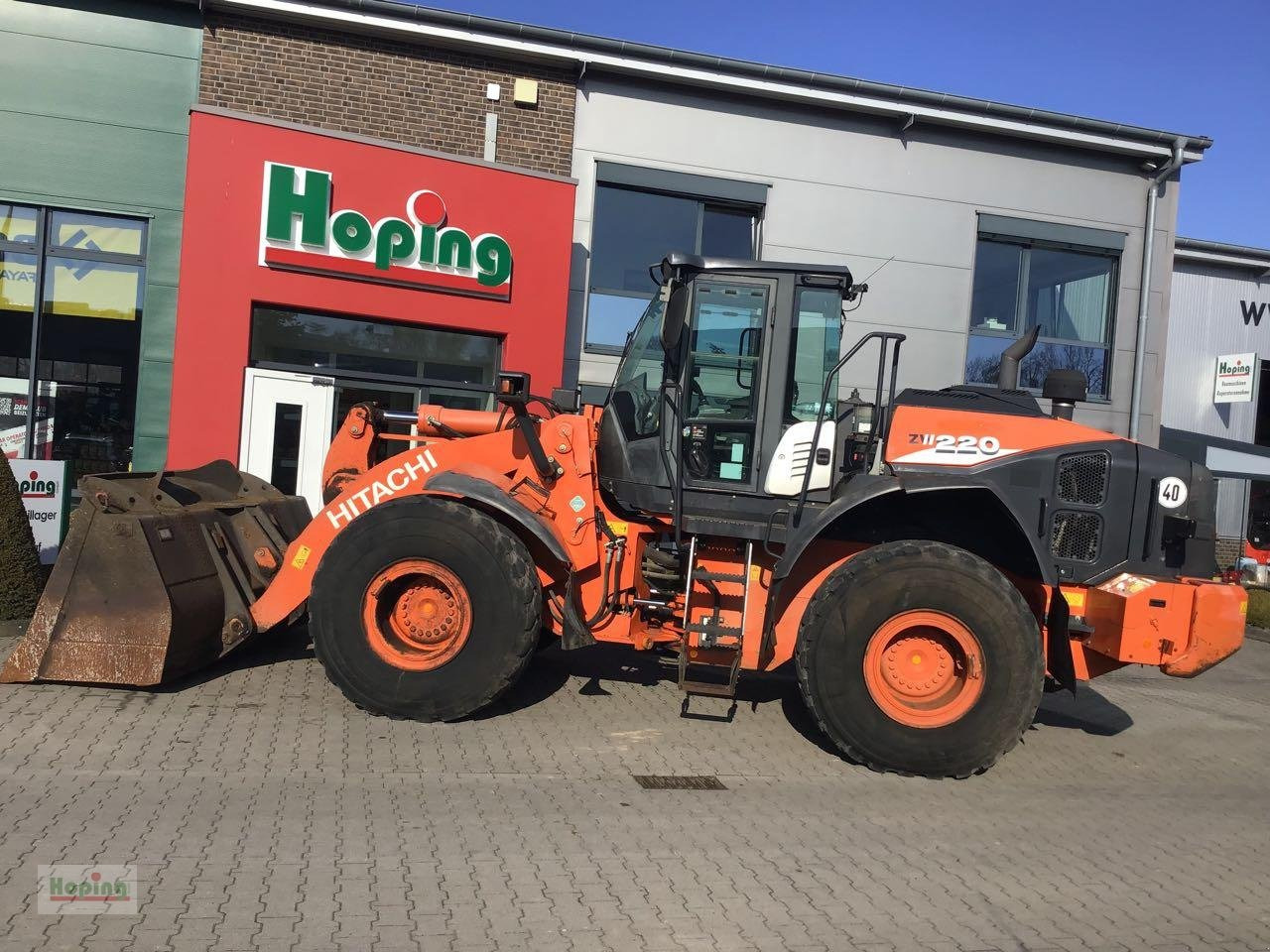 Hitachi ZW 220-6 - Cargadora de ruedas: foto 1 Hitachi ZW 220-6 - Cargadora de ruedas: foto 1
